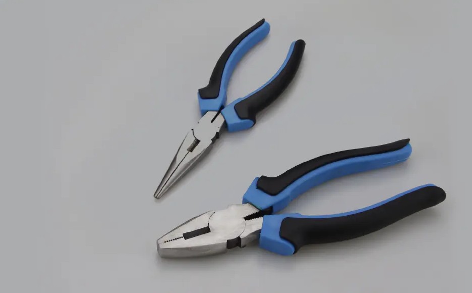 Utility Pliers: an incredible blend of aesthetics and functionality!
